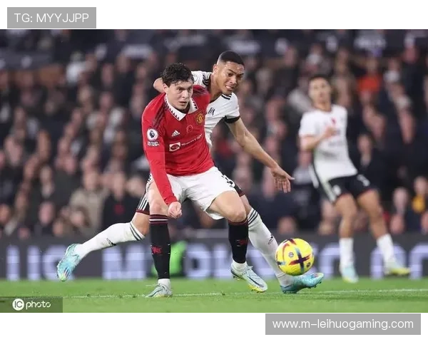 富勒姆主场气势如虹,三球大胜对手 富勒姆主场气势如虹,三球大胜对手